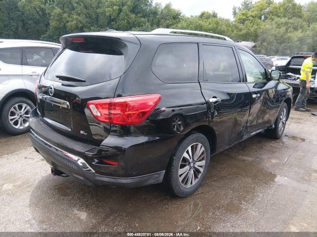 2017 NISSAN PATHFINDER SL 4