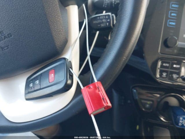 2017 TOYOTA PRIUS FOUR TOURING 11