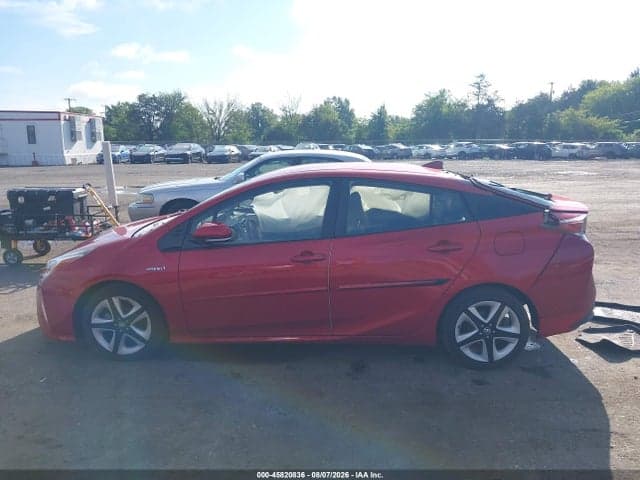 2017 TOYOTA PRIUS FOUR TOURING 14