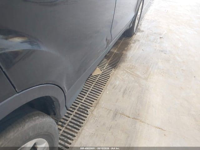 2017 FORD ESCAPE SE 6