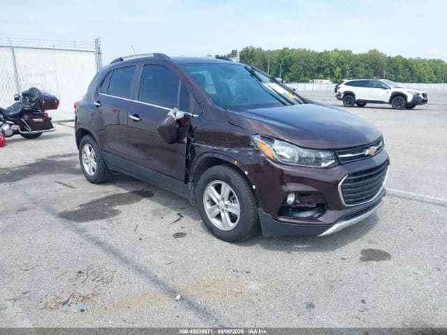 2020 CHEVROLET TRAX FWD LT - 1