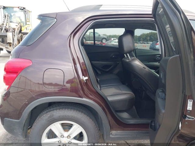 2020 CHEVROLET TRAX FWD LT 8