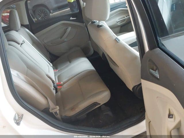 2017 FORD ESCAPE SE 8