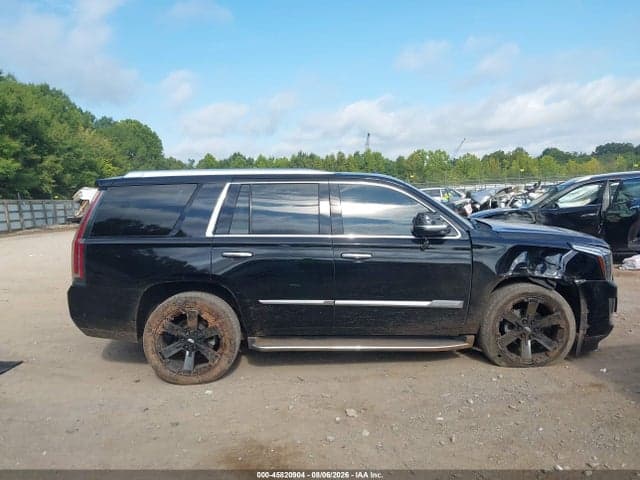 2018 CADILLAC ESCALADE LUXURY 13