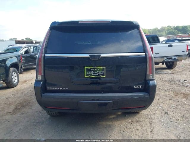 2018 CADILLAC ESCALADE LUXURY 16