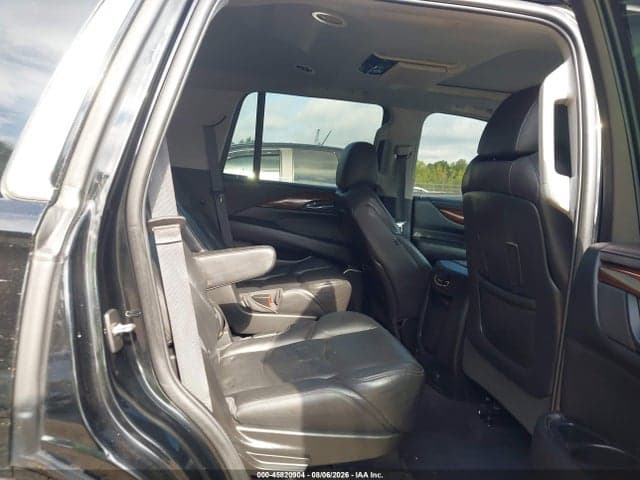 2018 CADILLAC ESCALADE LUXURY 8