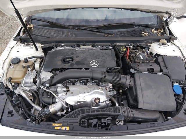 2019 MERCEDES-BENZ A 220 10