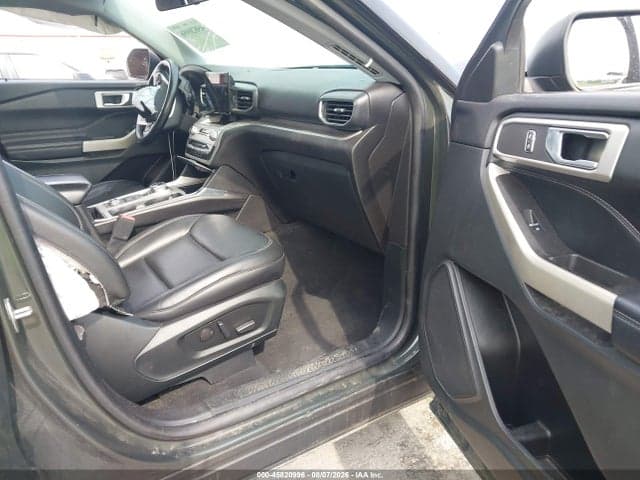 2022 FORD EXPLORER XLT 5