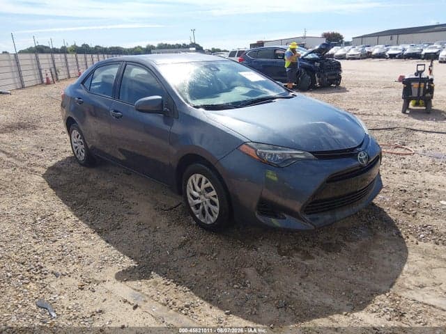 2017 TOYOTA COROLLA LE - 1