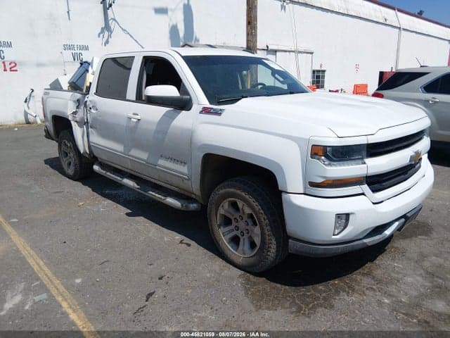 2017 CHEVROLET SILVERADO 1500 LT - 1