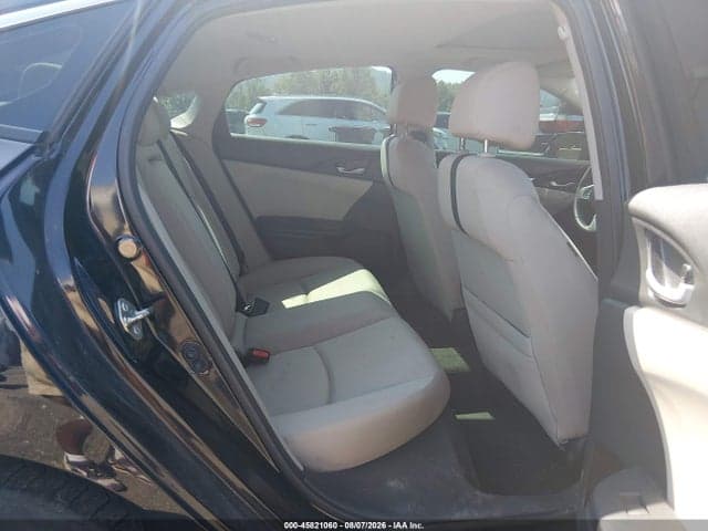 2018 HONDA CIVIC EX 8