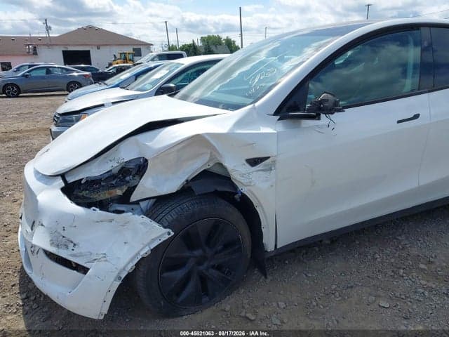 2025 TESLA MODEL Y LONG RANGE 6