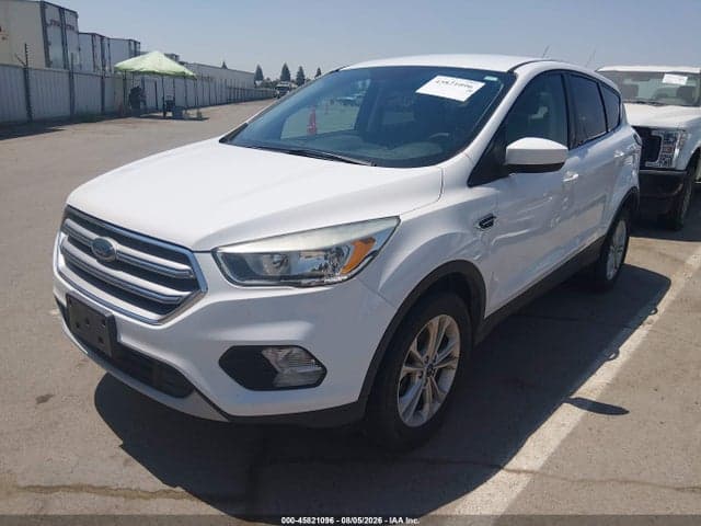 2017 FORD ESCAPE SE 2
