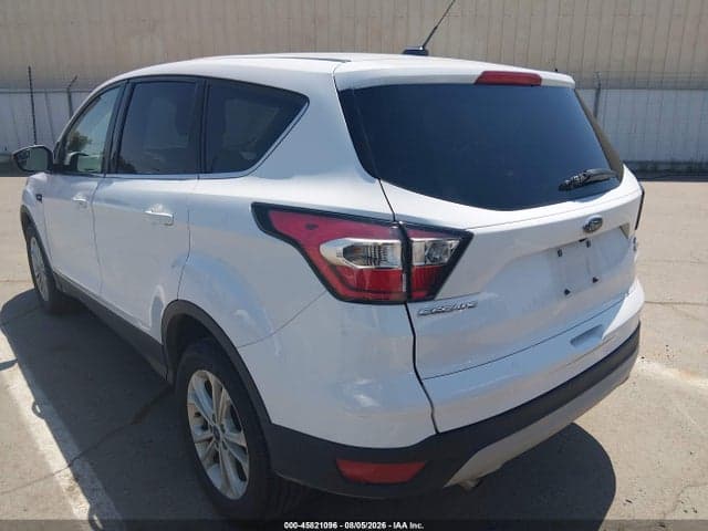 2017 FORD ESCAPE SE 3