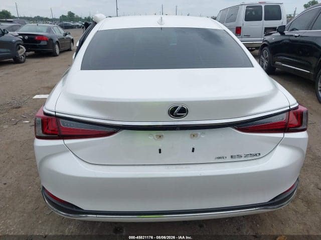 2021 LEXUS ES 250 16