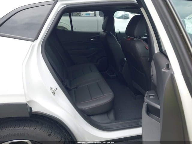 2025 CHEVROLET TRAX FWD 2RS 8