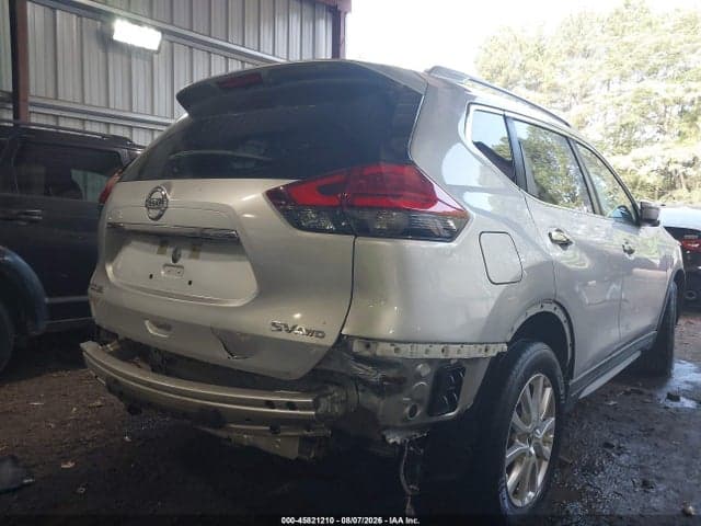 2017 NISSAN ROGUE SV 6