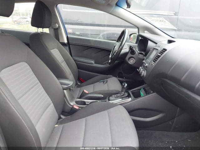 2017 KIA FORTE S 5