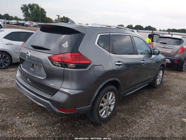 2017 NISSAN ROGUE SV 4