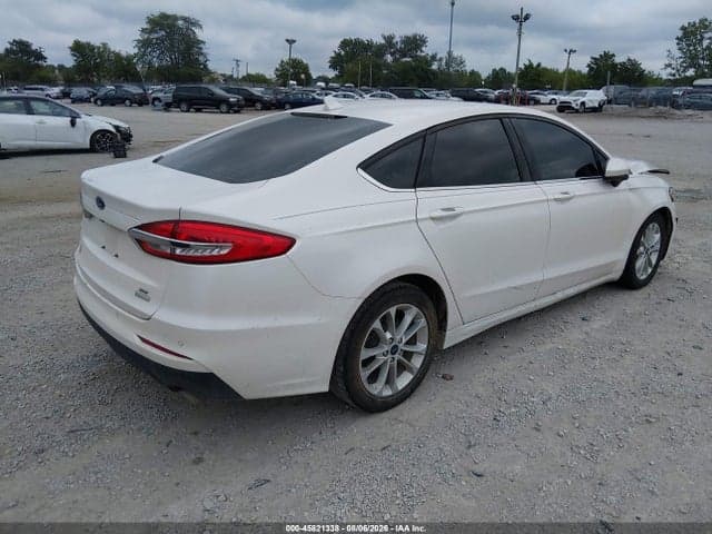 2020 FORD FUSION SE 4