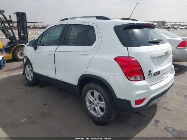 2021 CHEVROLET TRAX FWD LT 3
