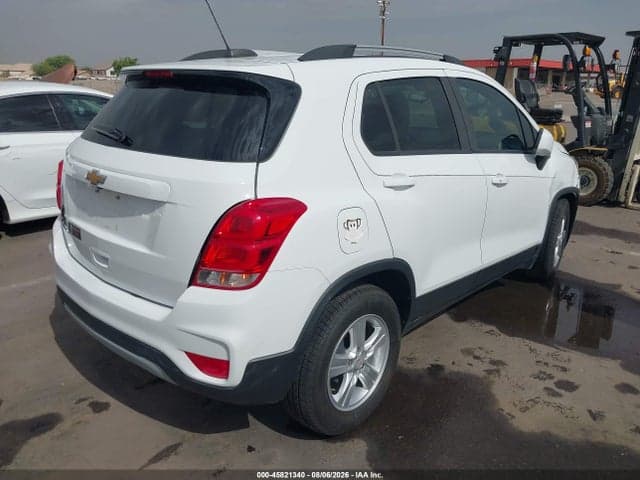2021 CHEVROLET TRAX FWD LT 4