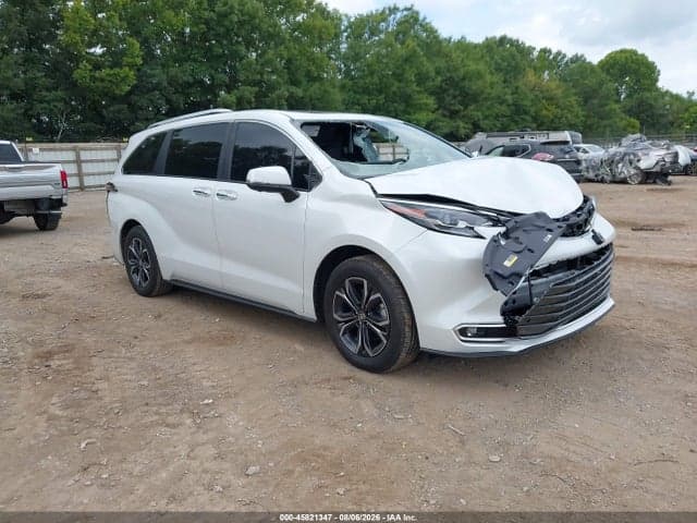 2026 TOYOTA SIENNA PLATINUM 1