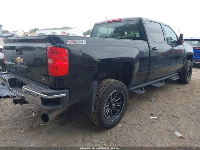 2018 CHEVROLET SILVERADO 2500HD LT 4