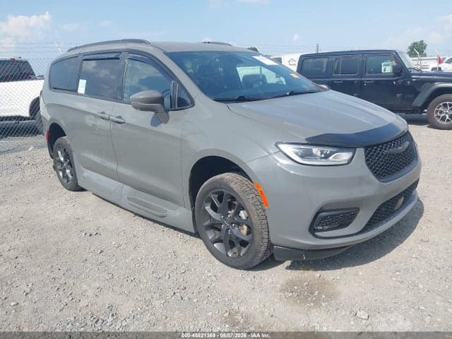 2022 CHRYSLER PACIFICA TOURING L - 1