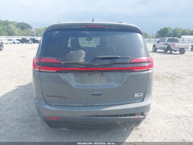 2022 CHRYSLER PACIFICA TOURING L 16
