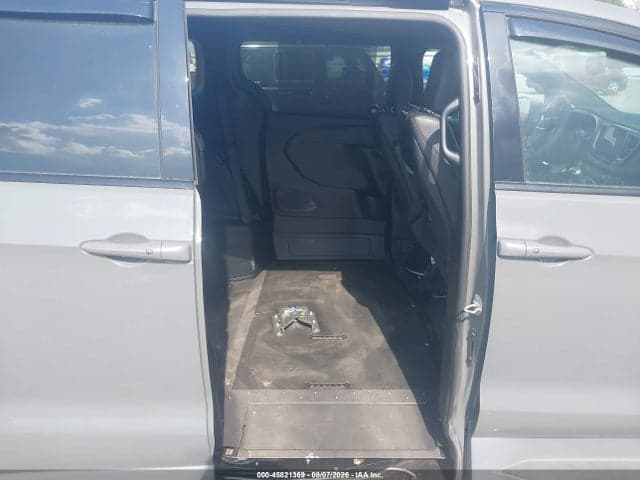 2022 CHRYSLER PACIFICA TOURING L 8
