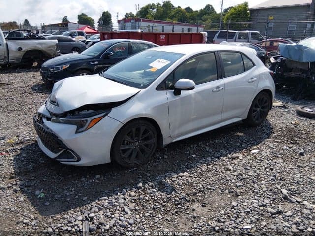 2023 TOYOTA COROLLA XSE 2