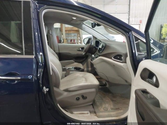 2017 CHRYSLER PACIFICA TOURING-L PLUS 5