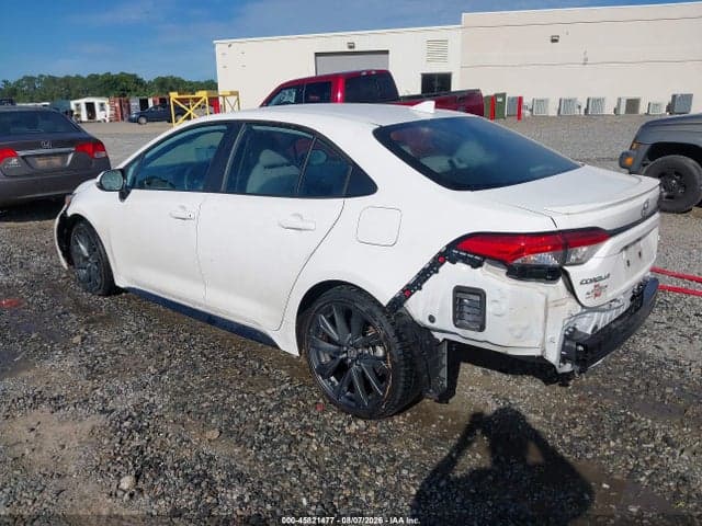2024 TOYOTA COROLLA SE 3