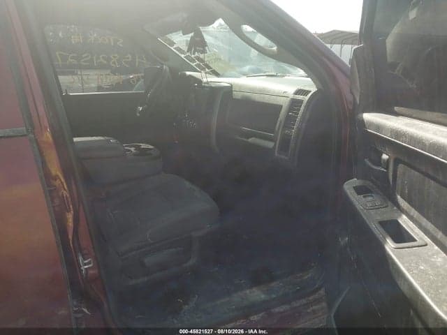 2018 RAM 1500 EXPRESS 4X4 5'7 BOX 5