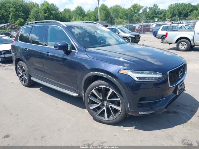 2017 VOLVO XC90 T6 MOMENTUM - 1