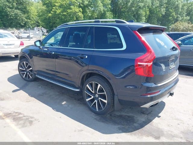 2017 VOLVO XC90 T6 MOMENTUM 3