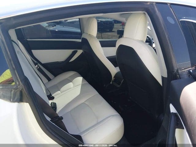 2018 TESLA MODEL 3 LONG RANGE/PERFORMANCE 8