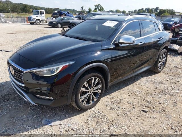 2017 INFINITI QX30 PREMIUM 2