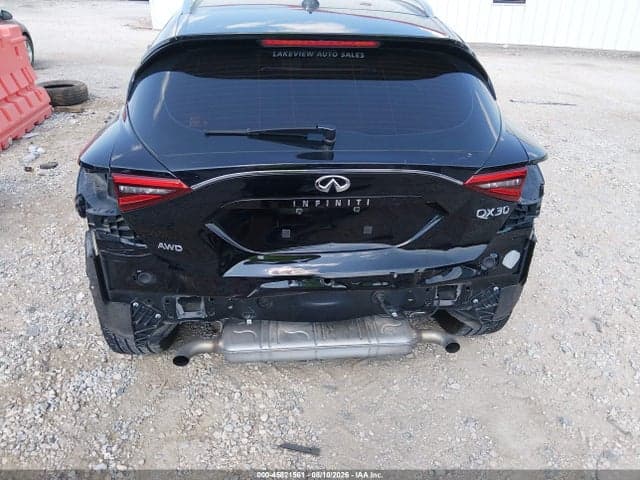 2017 INFINITI QX30 PREMIUM 6