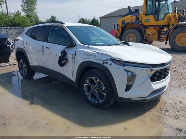 2025 CHEVROLET TRAX FWD LT - 1