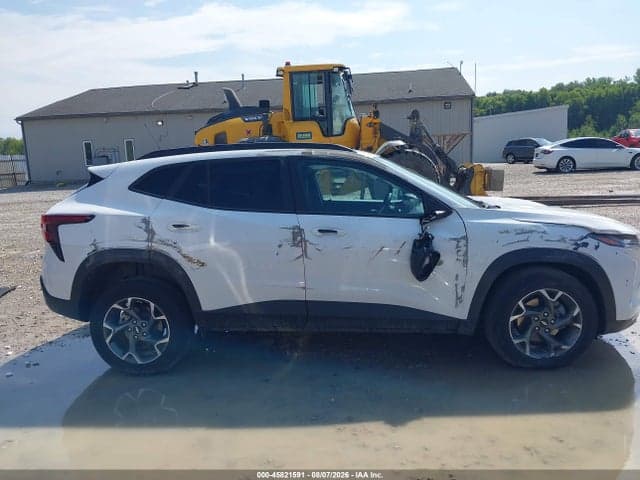 2025 CHEVROLET TRAX FWD LT 14
