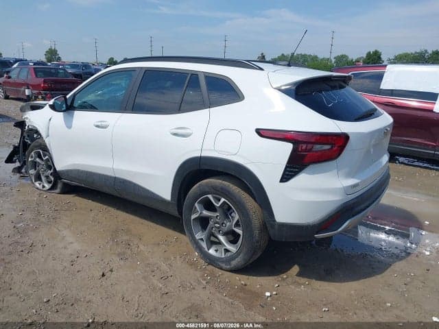 2025 CHEVROLET TRAX FWD LT 3