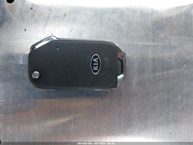 2020 KIA FORTE FE 11