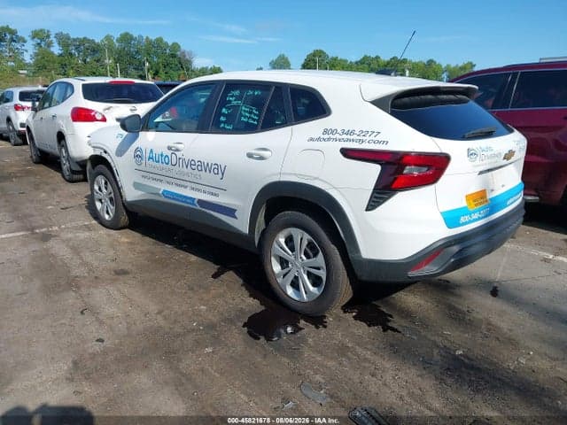 2025 CHEVROLET TRAX FWD LS 3