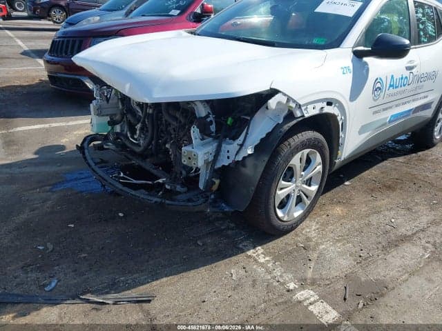 2025 CHEVROLET TRAX FWD LS 21