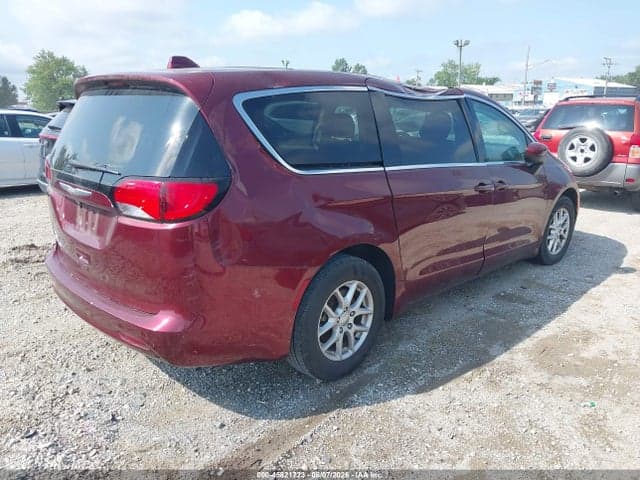 2018 CHRYSLER PACIFICA LX 4