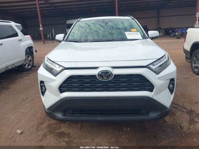 2025 TOYOTA RAV4 HYBRID XLE PREMIUM 13
