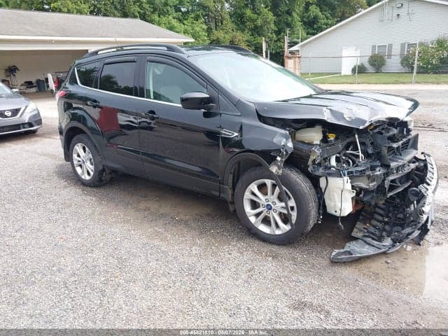 2018 FORD ESCAPE SE - 1