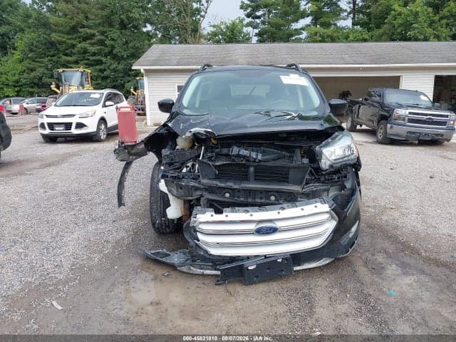2018 FORD ESCAPE SE 13